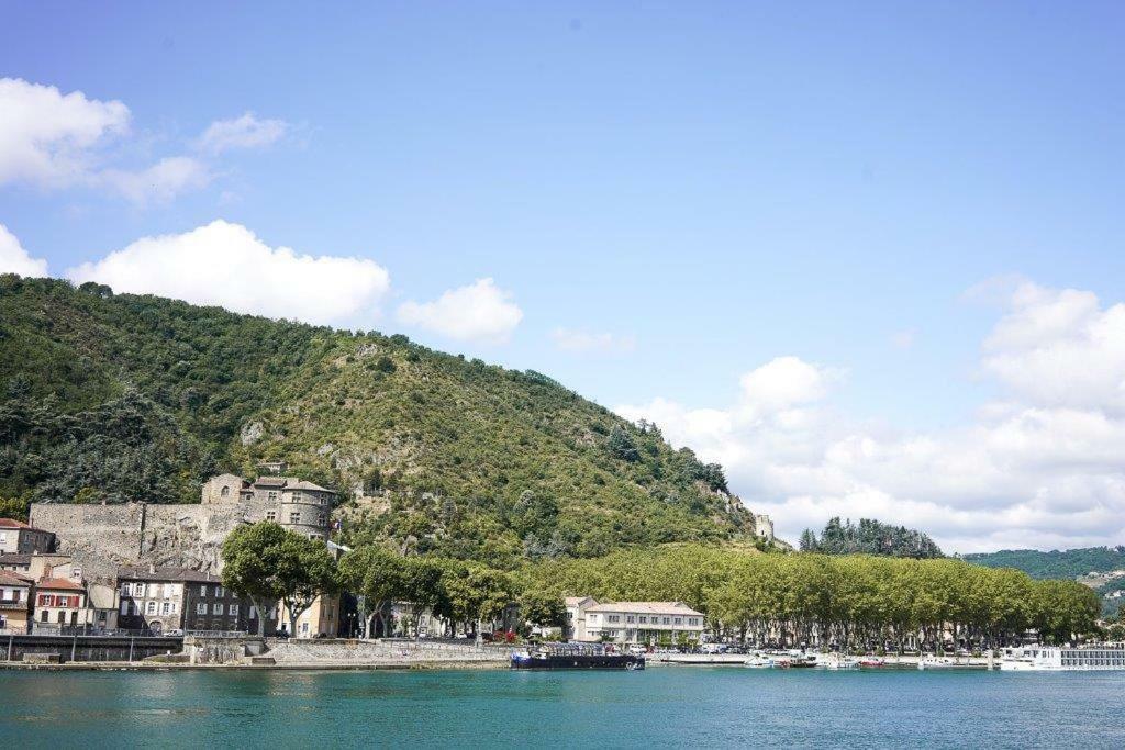 Les Deux Coteaux Hotel Tain-lʼHermitage
